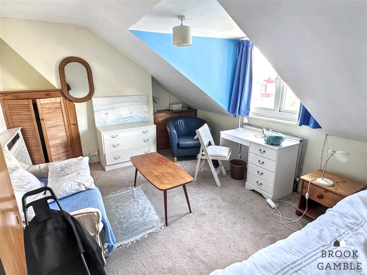 4 Bedroom House - Terraced. Willowfield Square in Eastbourne,  16